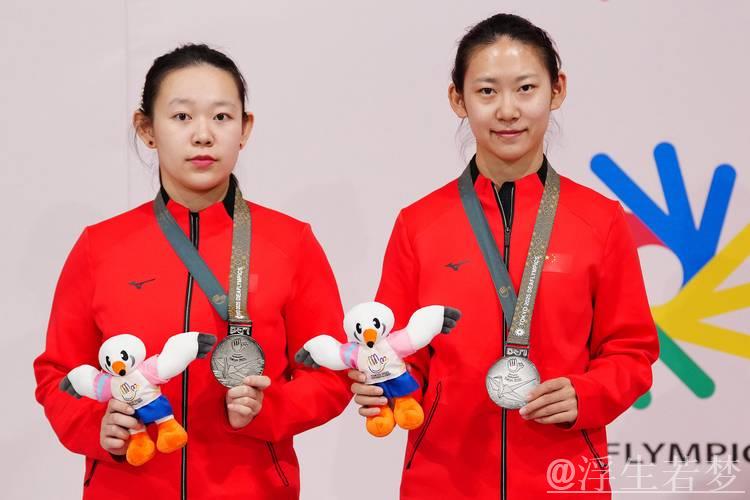 中国女子组合提前包揽冠亚军 中国女子组合提前包揽冠亚军