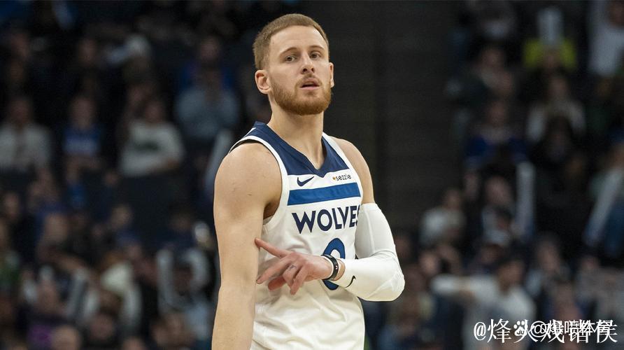 迪温琴佐11分7助攻表现抢眼，三分神准助力大胜